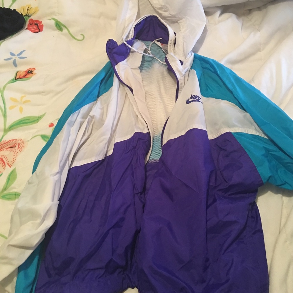 Nike windbreaker