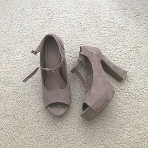 Forever 21 nude heels