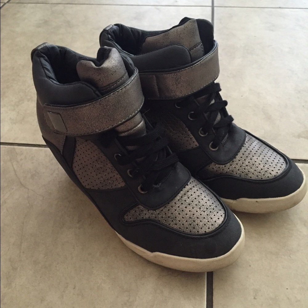 Rampage platform sneakers