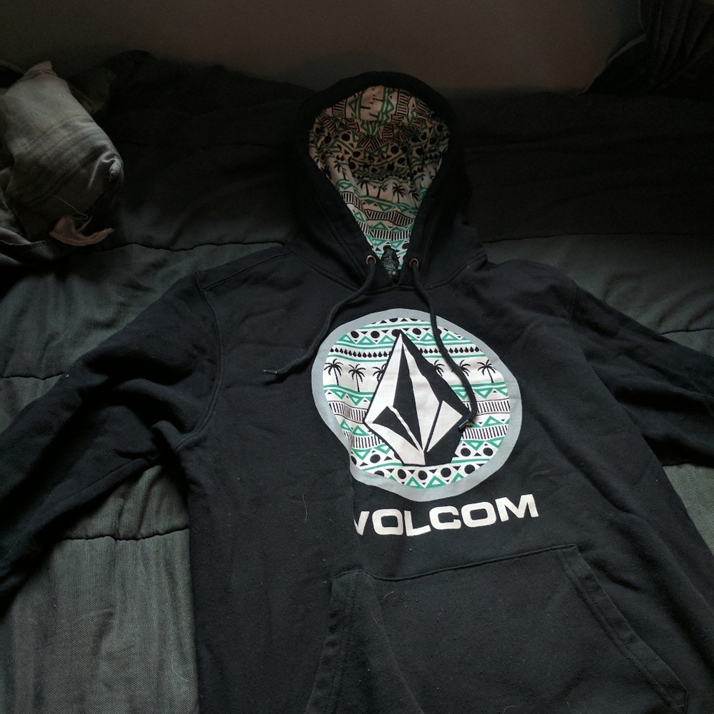 Volcom hoodie