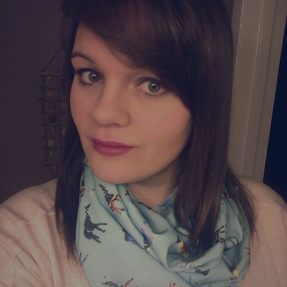 Meet your Posher, Monique