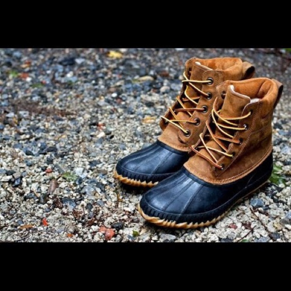 Sorel Cheyenne lace boots
