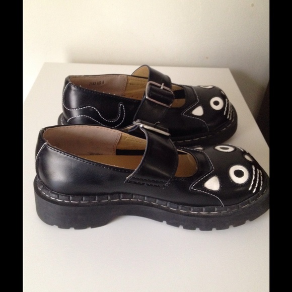 ❌SOLD❌Cat shoes - Picture 3 of 4