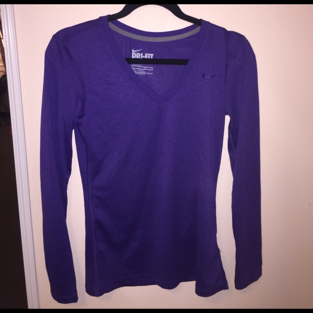 Nike Dri-fit long sleeve NWOT