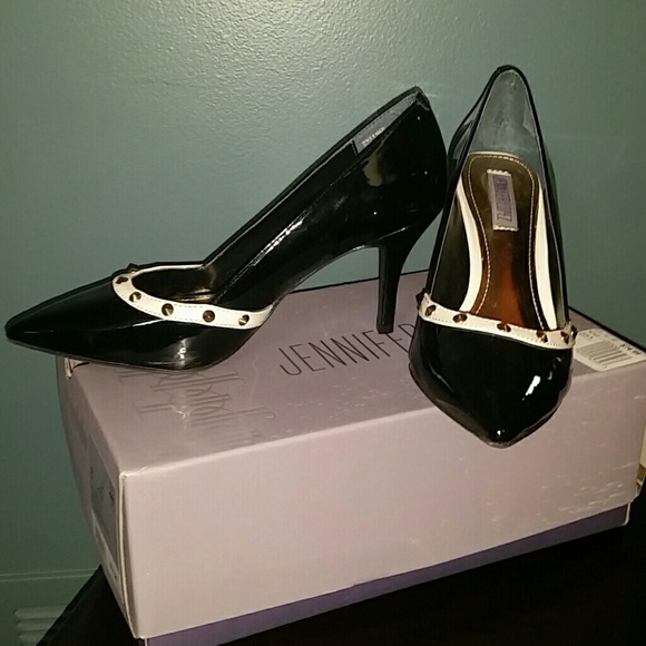 Jennifer Lopez Pumps - Picture 1 of 4