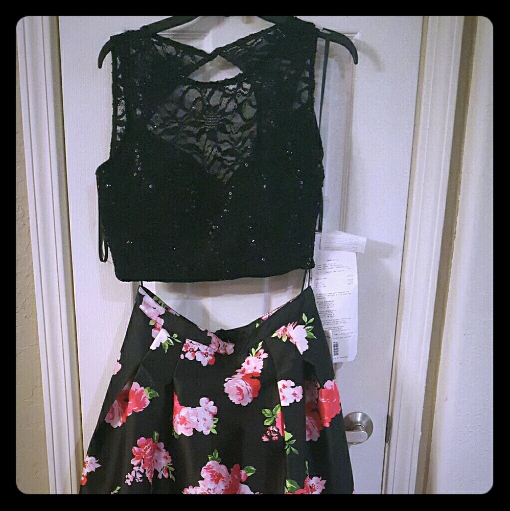 Prom dress