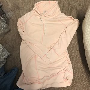 Liz Lange Maternity sweatshirt