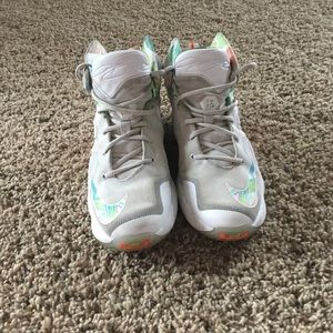Hawaiian LeBron 13s