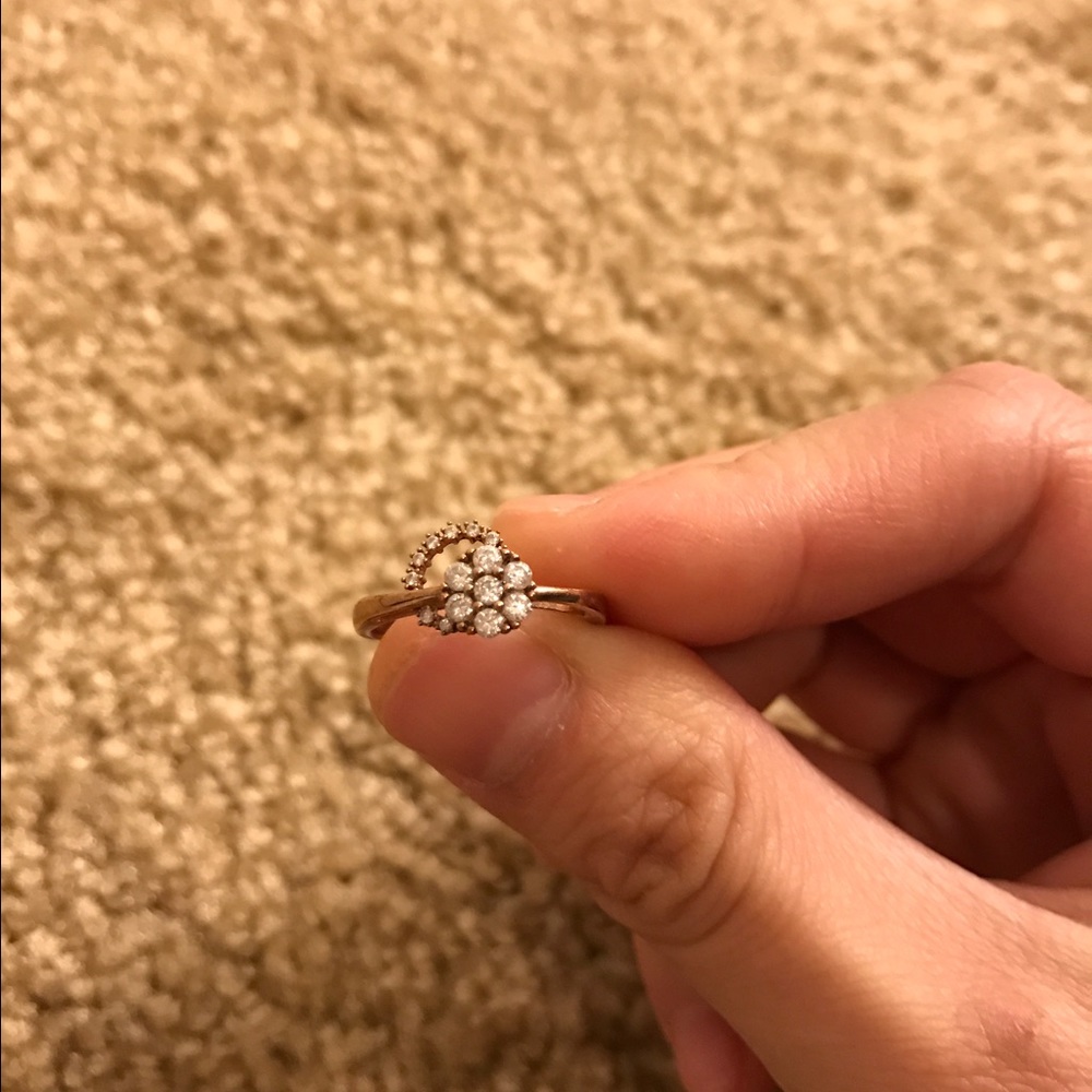ring - Picture 1 of 3