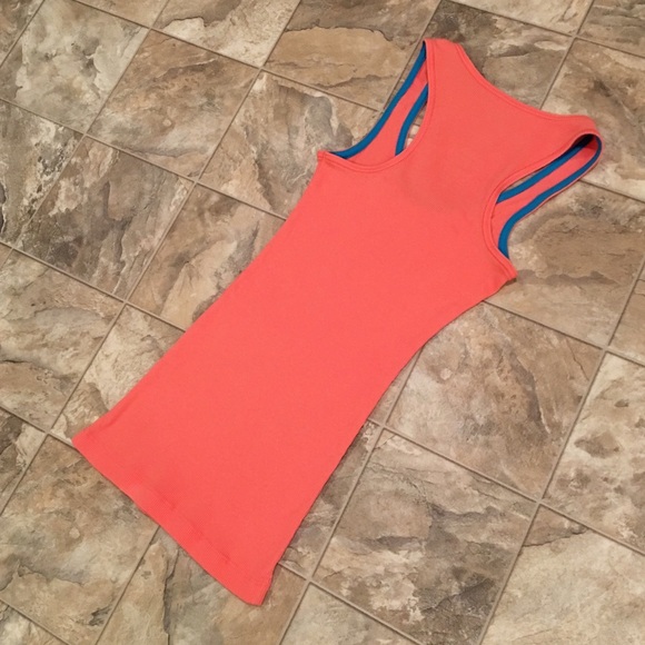 NWOT MILEY CYRUS & MAX AZRIA ribbed tank top - Picture 2 of 4