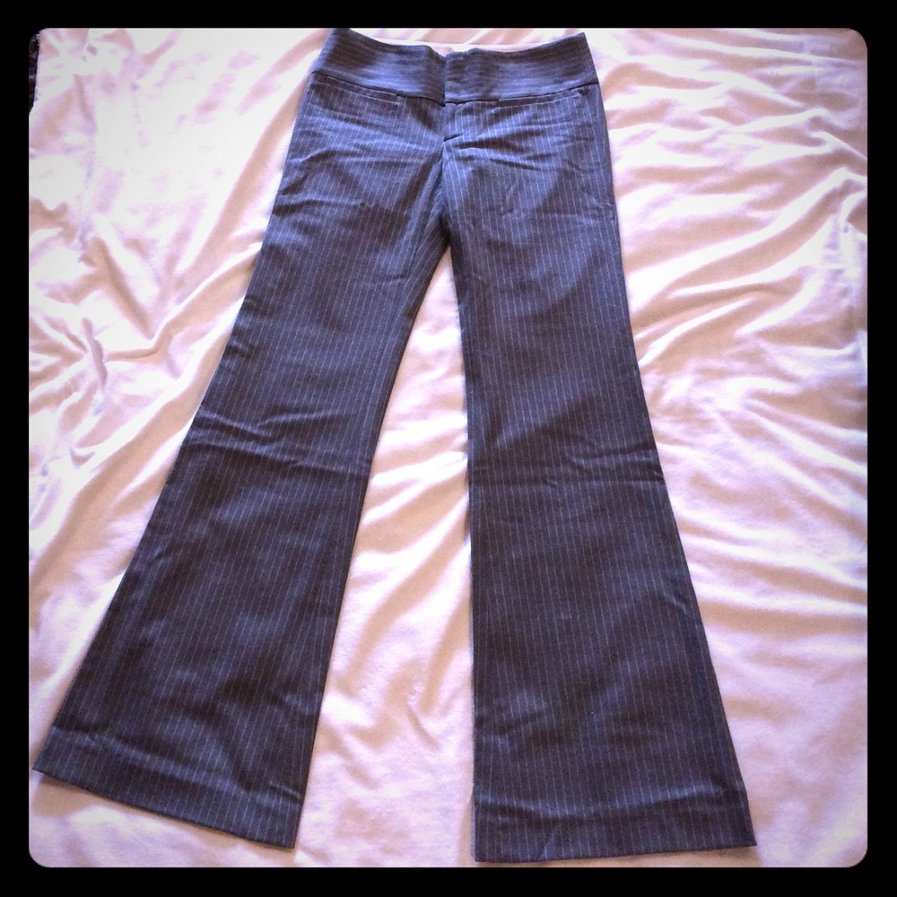 Alice + Olivia Wool Gray Pinstriped Dress Pants