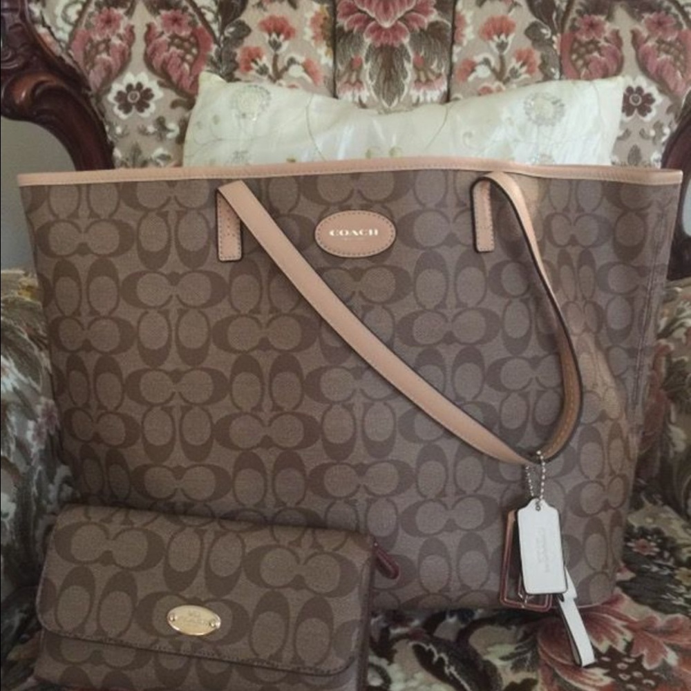 Genuine Coach bag and wallet never used with rags