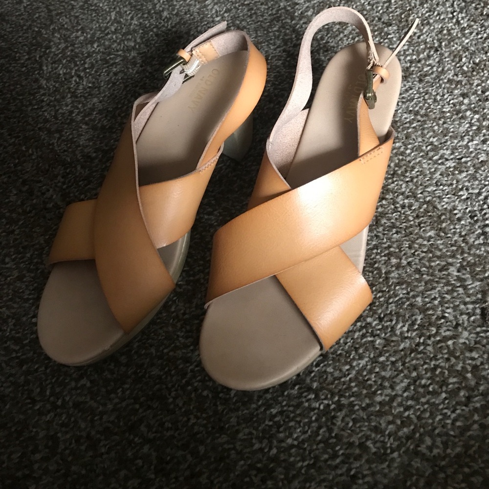 Heeled sandals