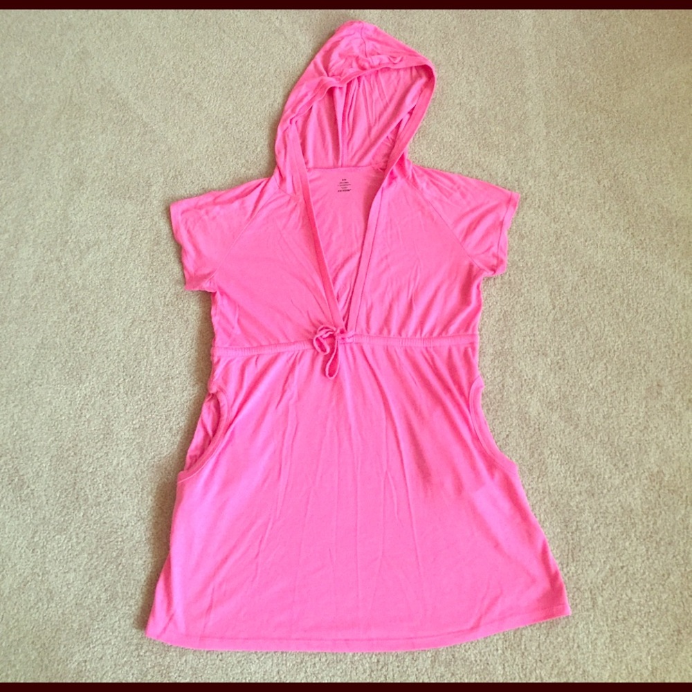 Comfy!!! Pockets & Hood