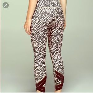 Lululemon ace spot leggings size 6