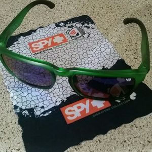 Mes sunglasses. Ken Block.