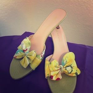 Anne Klein Floral Slides