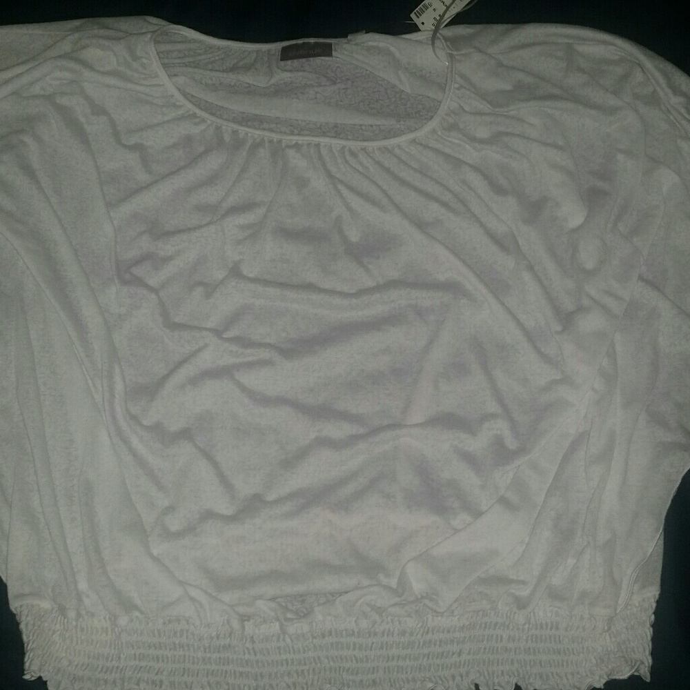 Avenue White Shirt/New With Tags