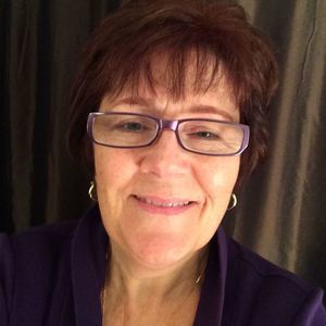 Meet your Posher, Julie