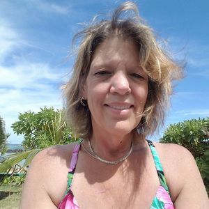 Meet your Posher, Pam