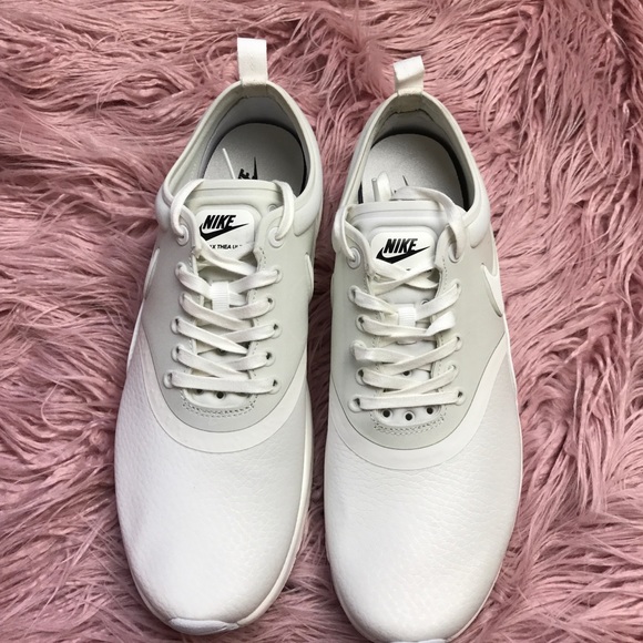 NWT Nike Thea premium - Picture 5 of 7