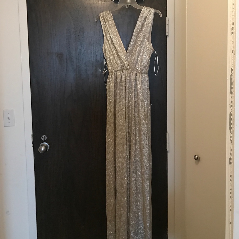 Lulus gold maxi