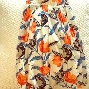 Old Navy Tulip Skater Skirt❤ Size S
