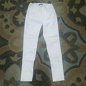 Venus Skinny Legged Pants
