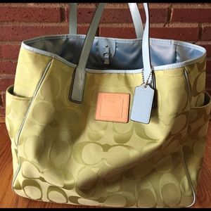 Coach tote