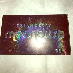UD moon dust