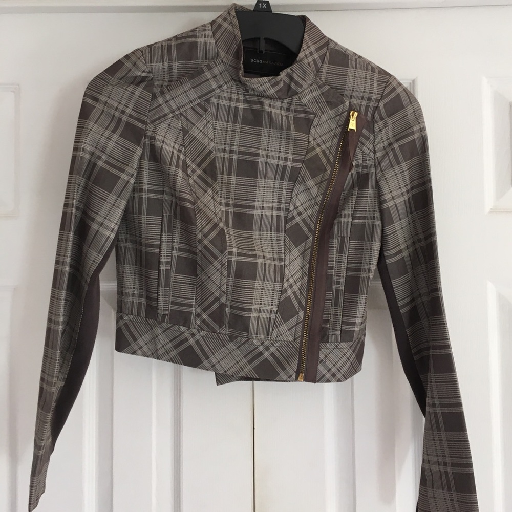 ⚡️FLASH SALE⚡️BCBG MazAzria Assymetrical Jacket