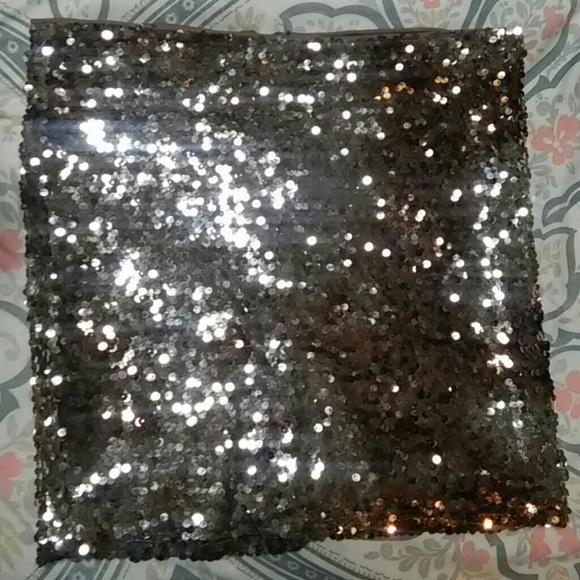 Gold sequin mini skirt - Picture 1 of 4