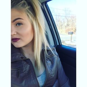 Meet your Posher, Jilliane