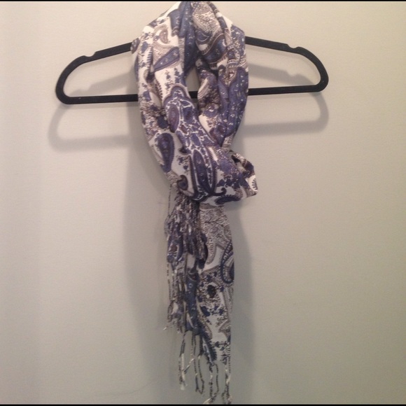 Blue and White Printed Scarf - Picture 3 of 4