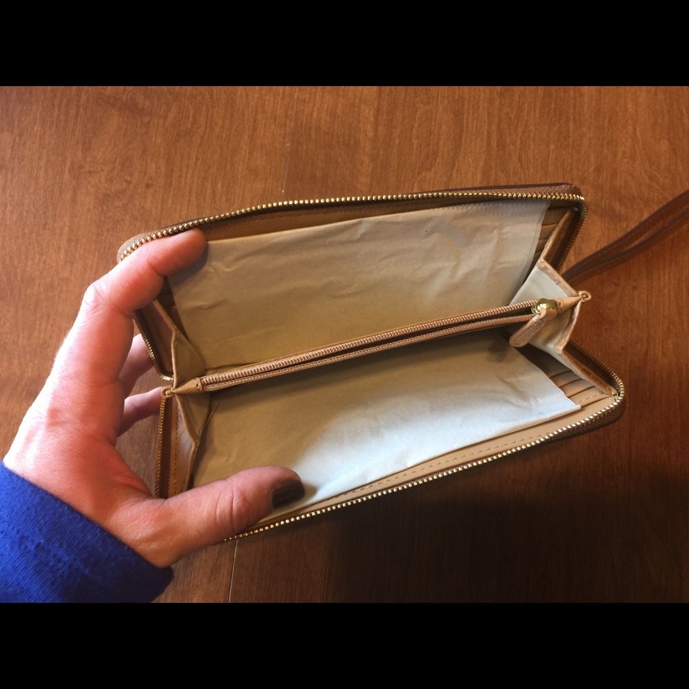 New Coach Clutch leather