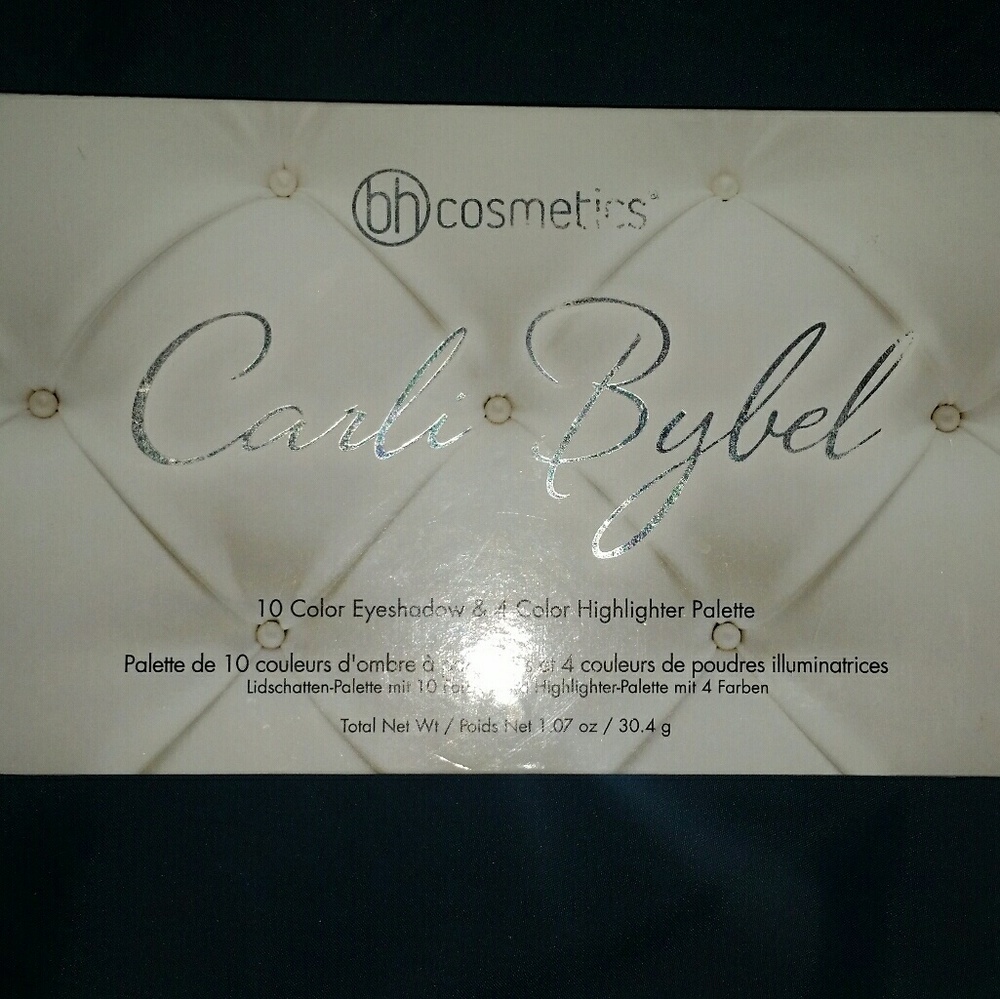 Eyeshadow Palette/Slightly Used/Swatched