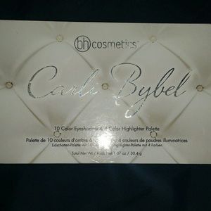 Eyeshadow Palette/Slightly Used/Swatched