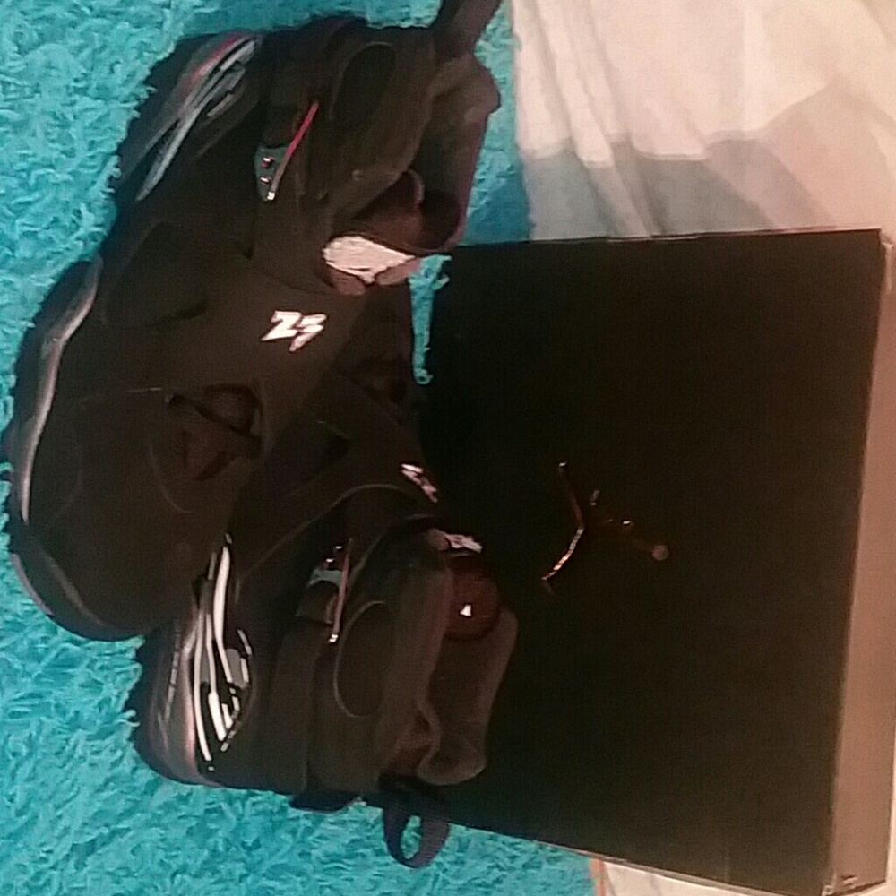 Air Jordan 8 Retro