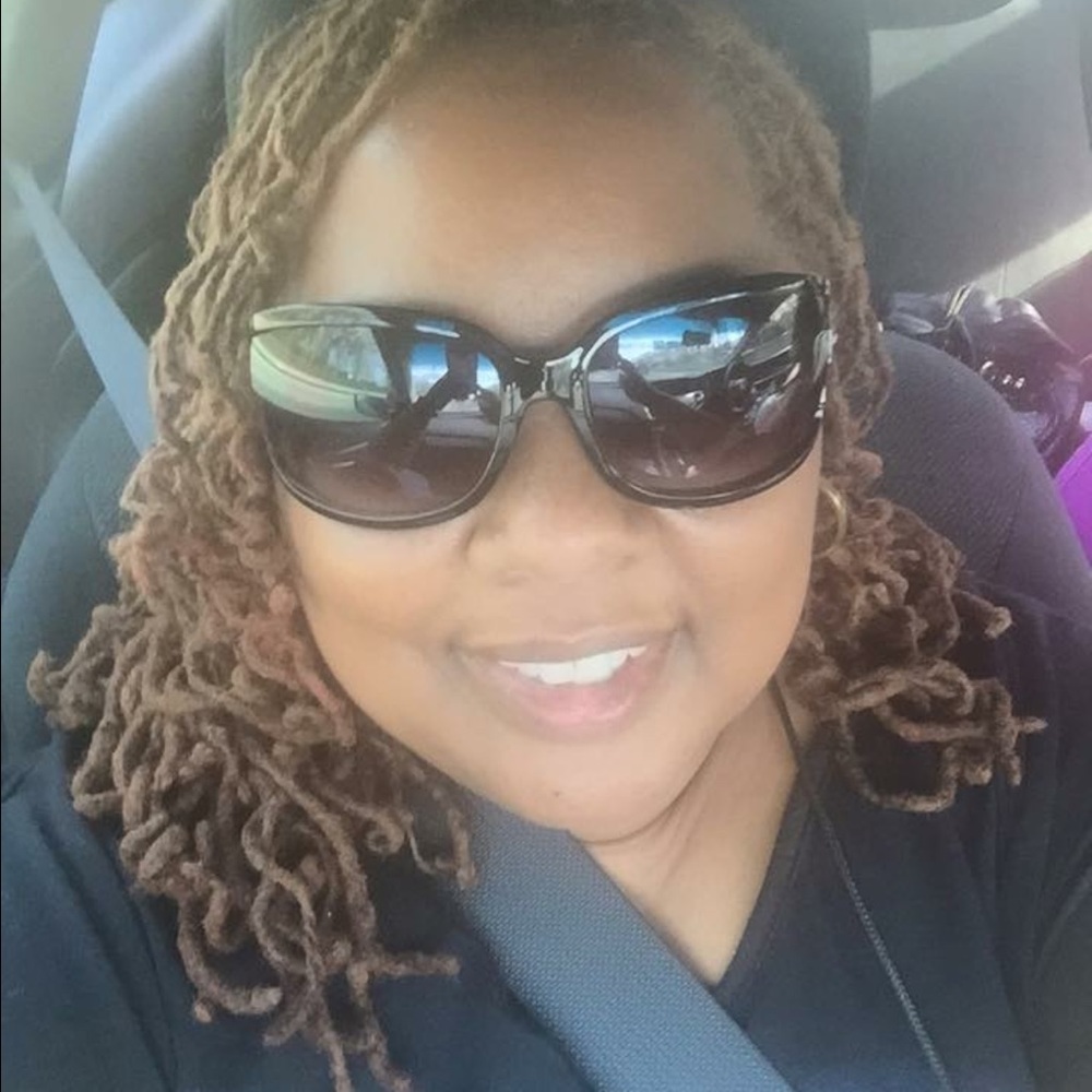 Meet your Posher, Tracy