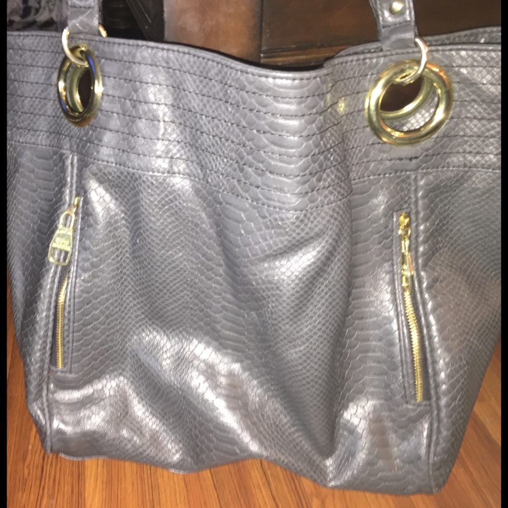 Steve Madden Tote