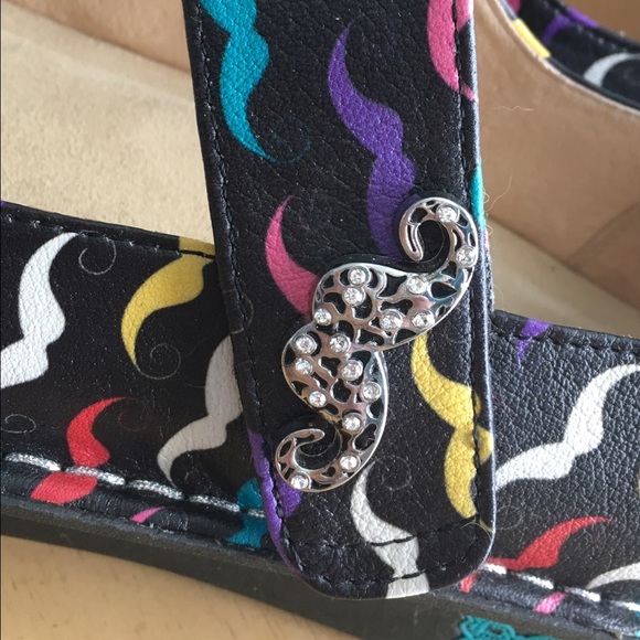 Alegria Multi-Color Mustache Nursing Clog Size 41 - Picture 2 of 4