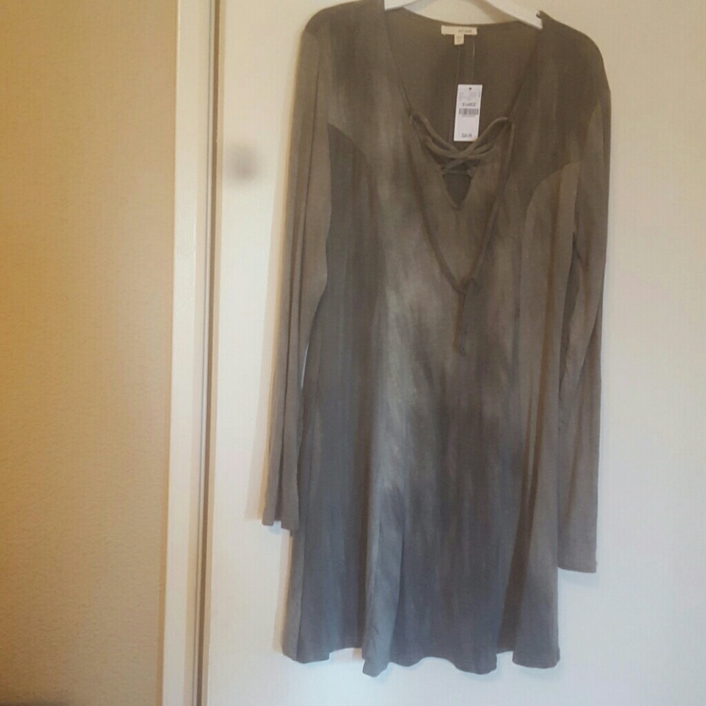 Lace up tie dye dress