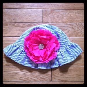 Mud pie super cute hat 0-12 months.