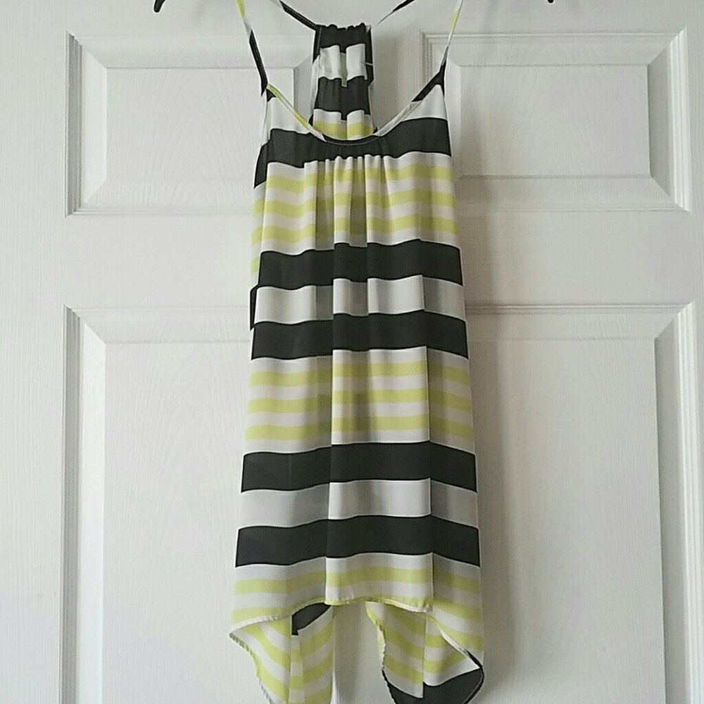 Cute summer top.