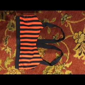 Lululemon cardio kick bra sz 6 (pads not included)