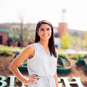 Meet your Posher, Danielle