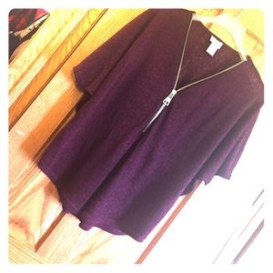 Light weight zipper accent shawl