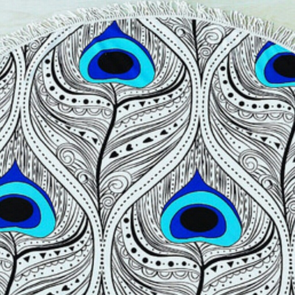 LAST ONE!! Peacock feather Beach Throw!! - Picture 2 of 2