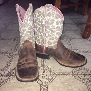 🐴Girls Youth Ariat Boots Size 1⭐️