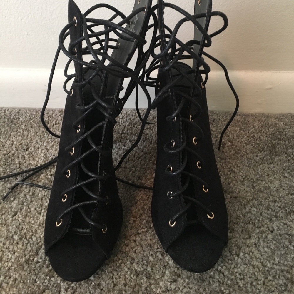 Suede Strappy Lace up Heels❤